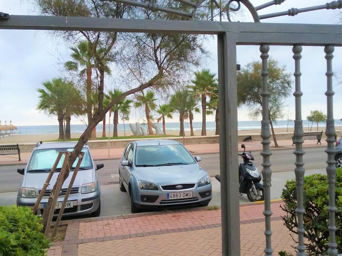 Fuengirola playa beachfront Exterior foto